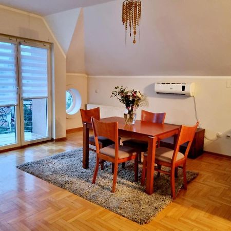 Apartman Branko Kruševac Buitenkant foto