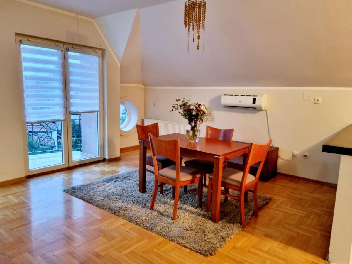 Apartman Branko Kruševac Buitenkant foto