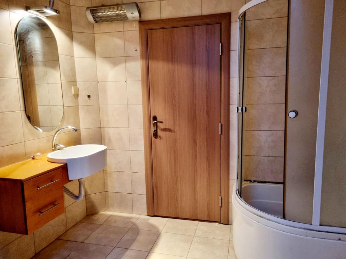 Apartman Branko Kruševac Buitenkant foto
